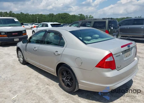 2010 Ford Fusion Se z USA, uszkodzony, nr VIN 3FAHP0HA9AR251814
